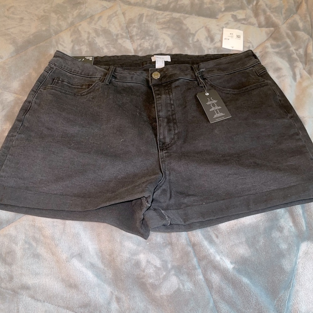 Plus Size Denim Curvy Shorts